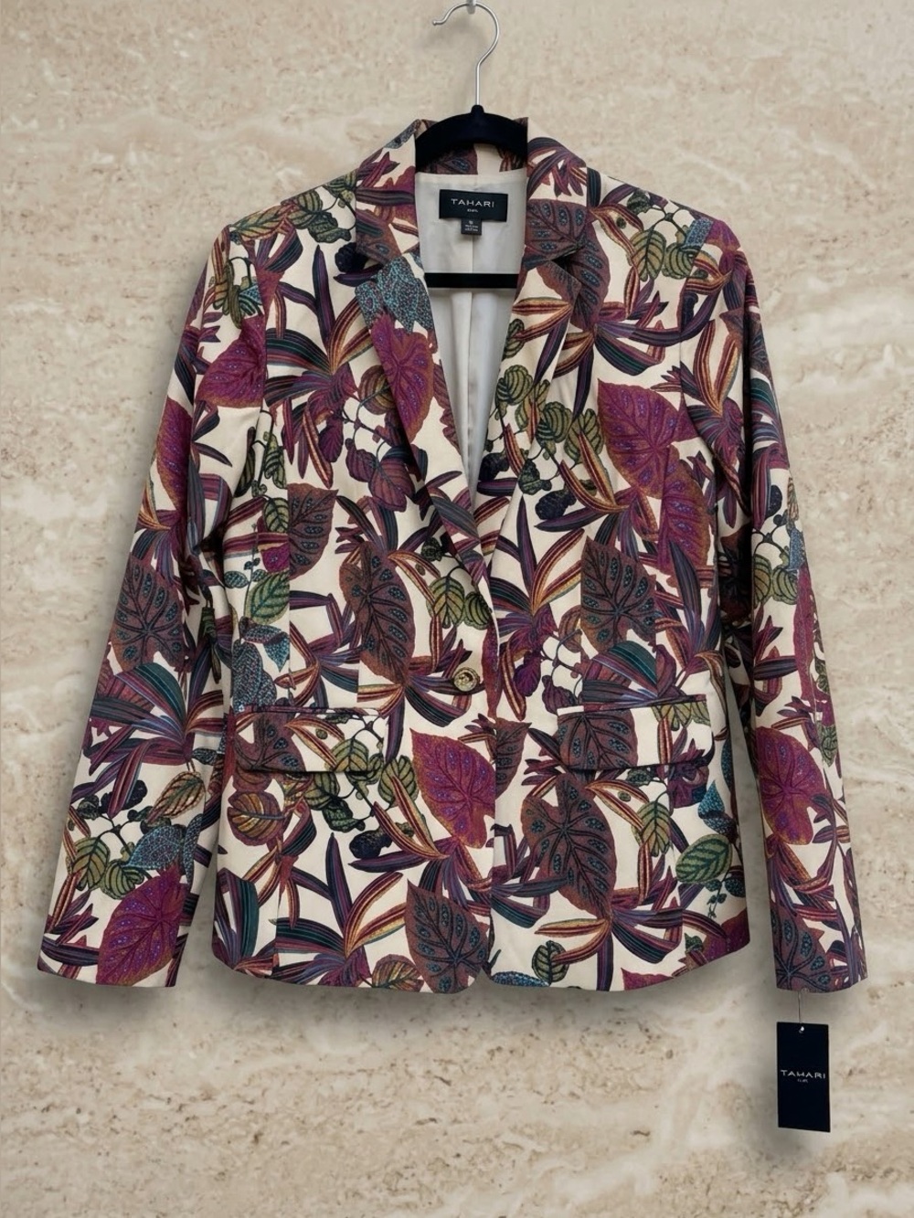 Tahari ASL Wild Berry Botanical One-Button Blazer Size 6 New with Tags CareerFal